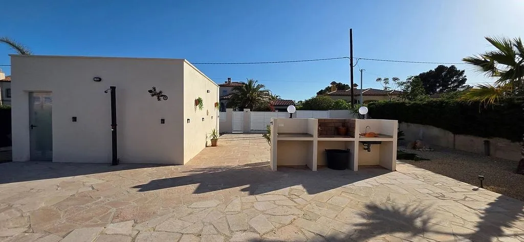 Aed - Modern Villa with Pool in L'Ametlla de Mar