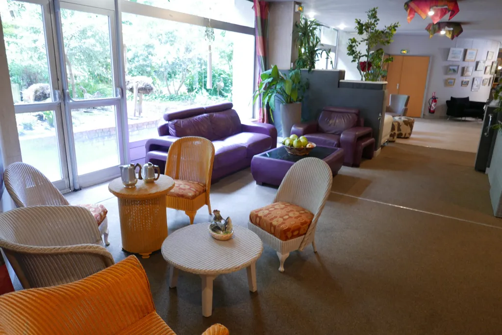 Séjour - Appartement avec Balcon dans Résidence Services Seniors à Paris