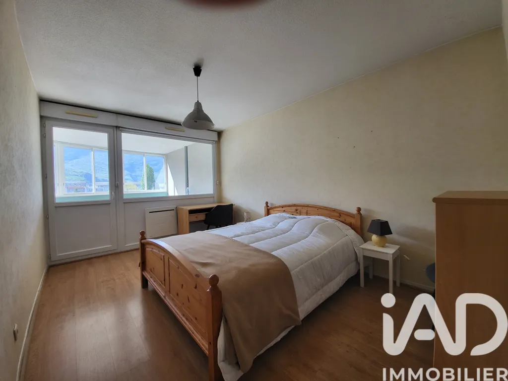 Chambres - Appartement T3 avec Terrasses à Grenoble
