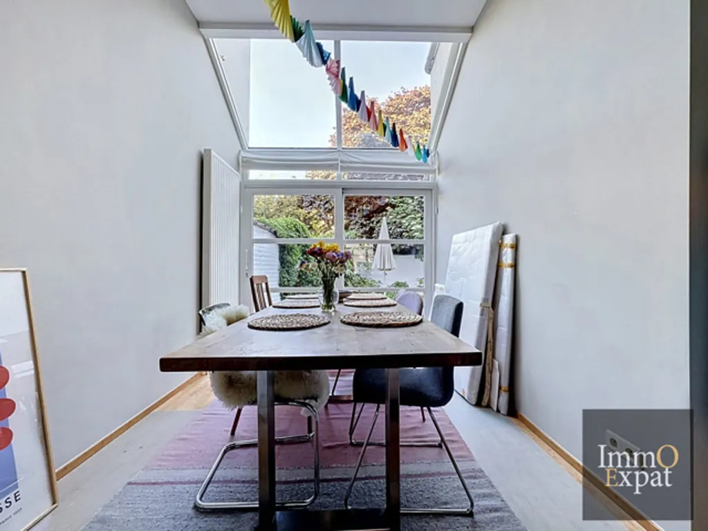 Salle à manger - Maison 5 Chambres avec Jardin et Terrasse à Etterbeek