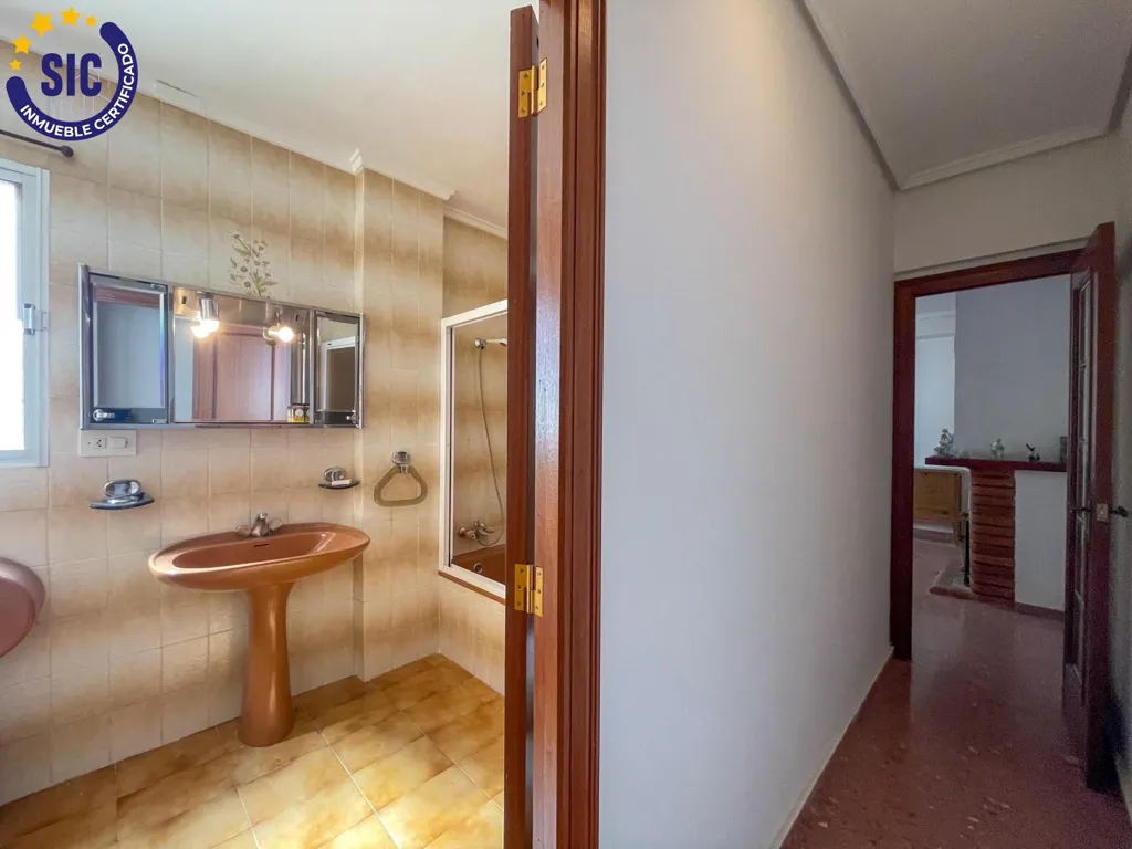 Bagni - Tríplex with Garden in Chera, Valencia
