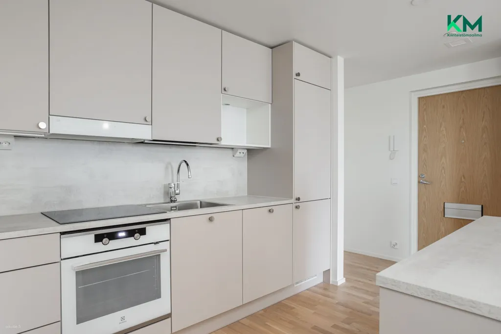 Köök - Modern Apartment with Balcony in Turku Station North