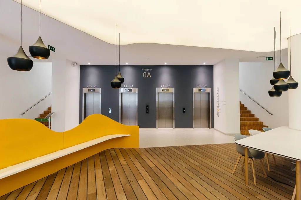 Entrée - Bureau Stratégiquement Situé à Bruxelles