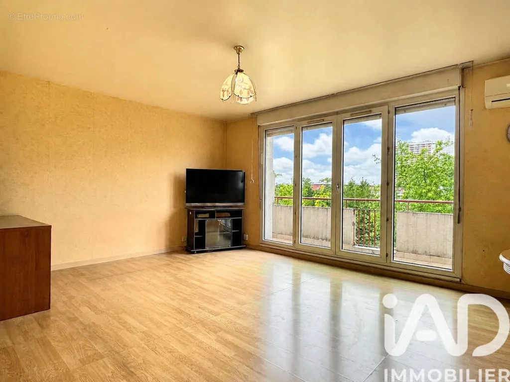 Appartement 4 pièces à La Courneuve