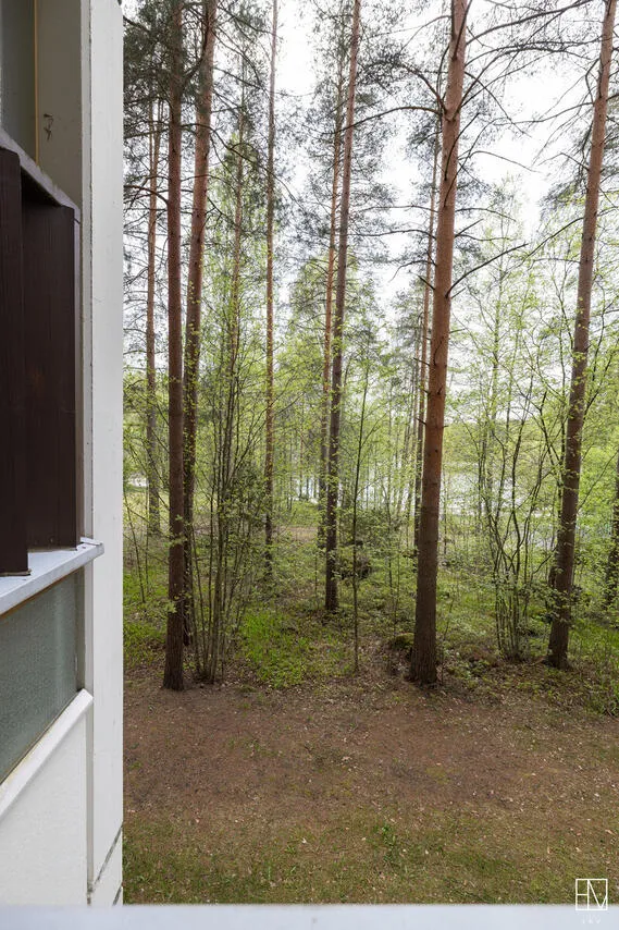 Balcon - Geothermal-Heated Apartment with Sauna in Hervanta