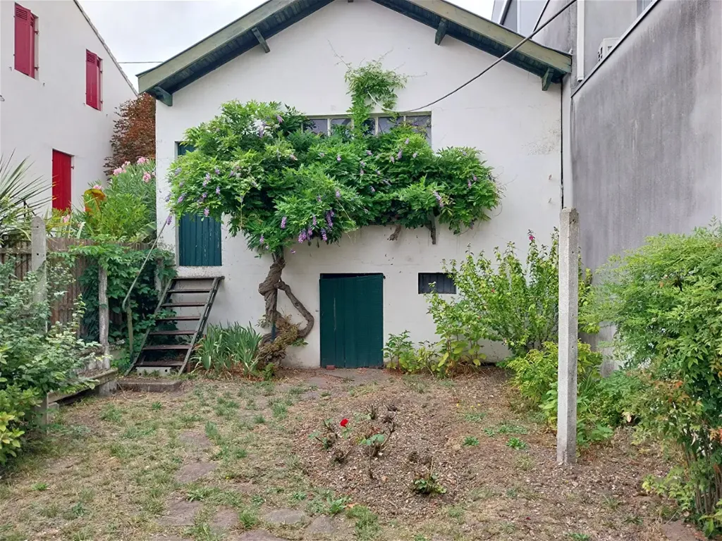 Aed - Bastide-Style Maison with Garden in Bordeaux