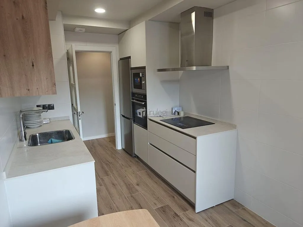 Köök - Apartment with Pool in Andoain