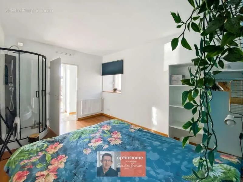 Magamistoad - Atypical Apartment with Large Volumes in Dole