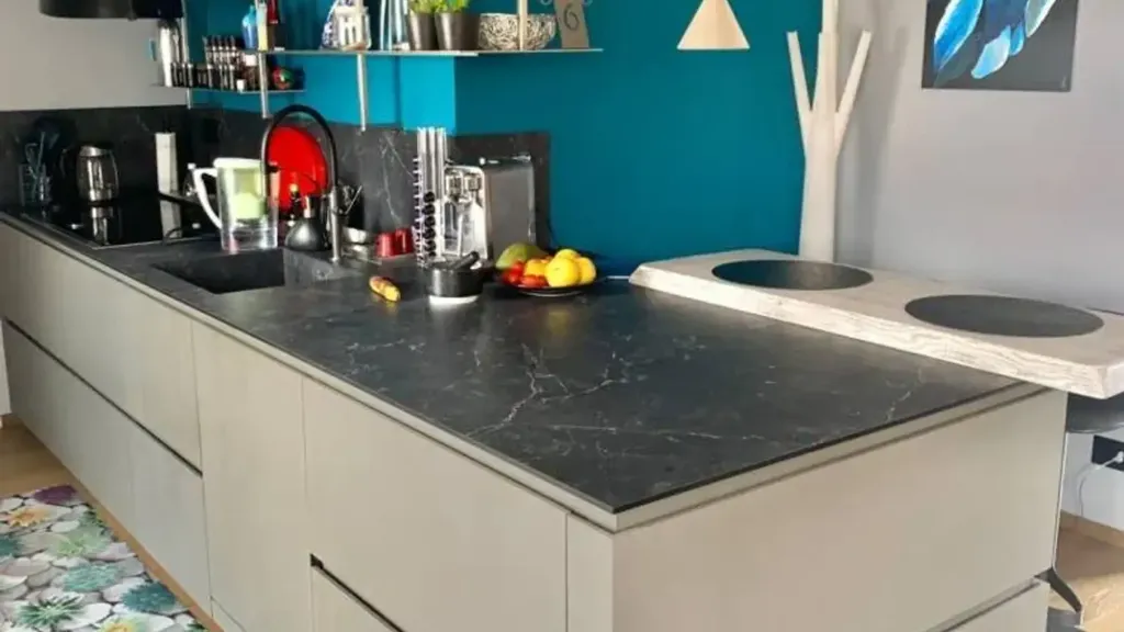 Köök - Restored Apartment with Historic View in Ivrea