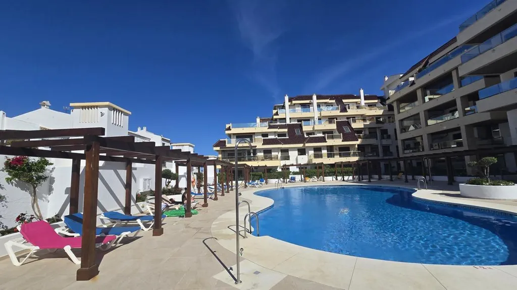 Pool - Beachfront Apartment with Sea Views in Manilva