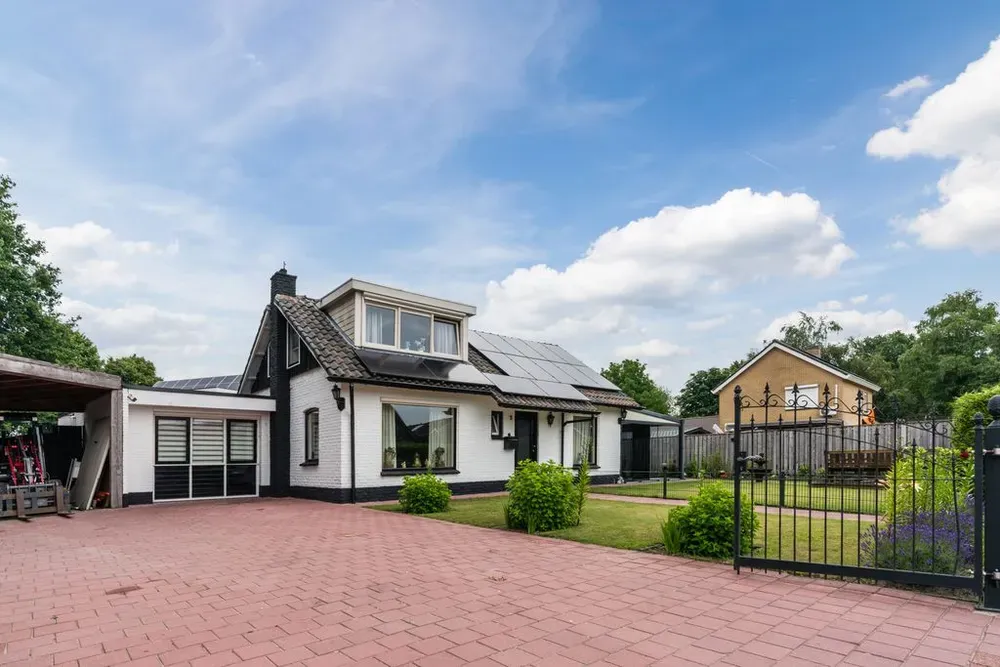Esterno - Detached House with Serre in Westerhaar-vriezenveensewijk