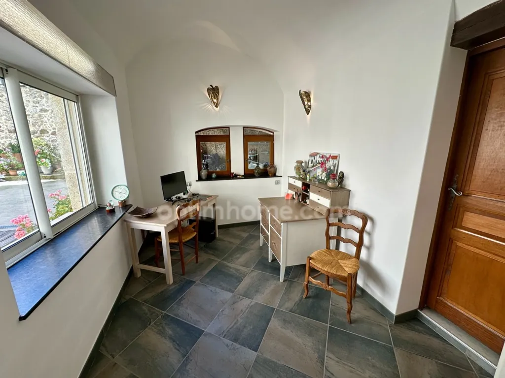Kabinet - Historic House with Pool in Allan