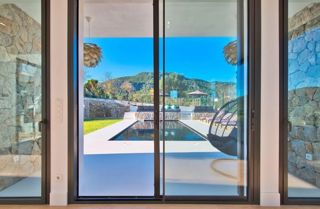 Terrass - Luxury Villa with Pool in Es Capdellà, Mallorca
