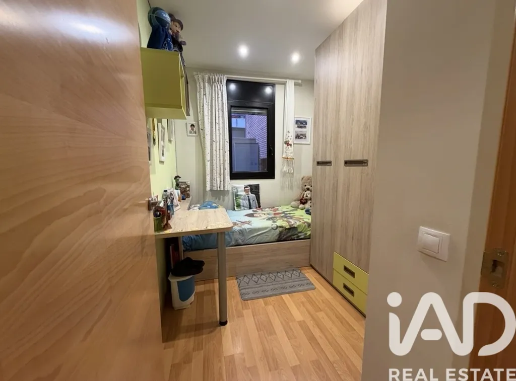 Chambres - Spacious Apartment with Parking in Benavent de Segrià