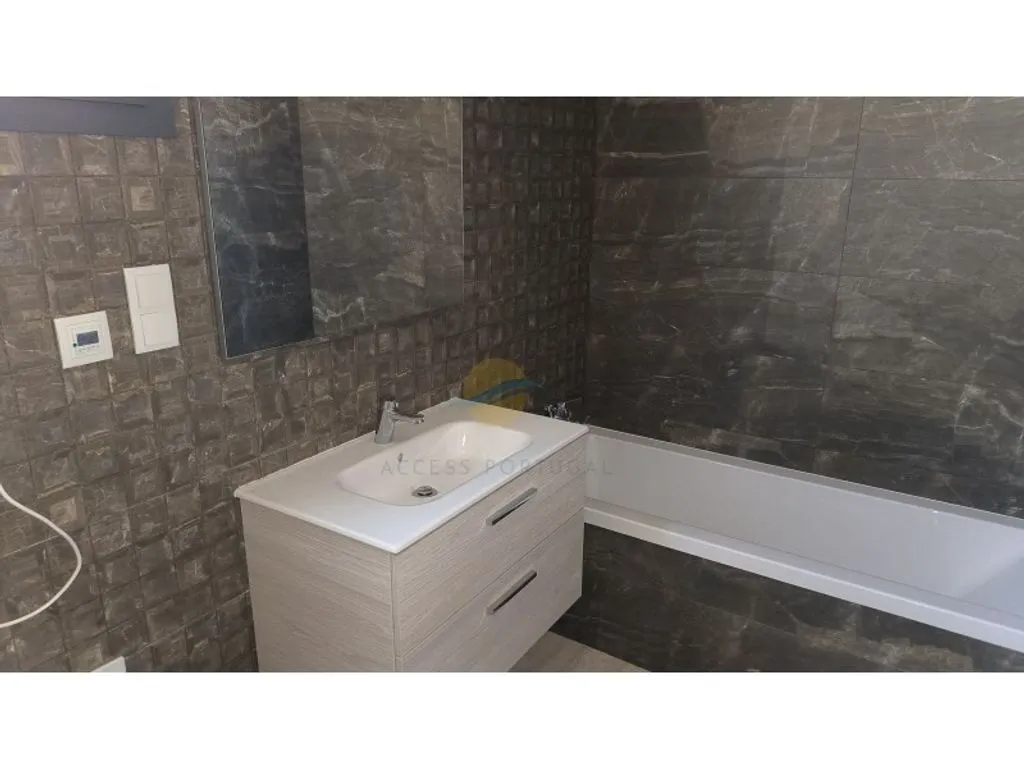 Bagni - New T4 Flat with Balcony in Portimão