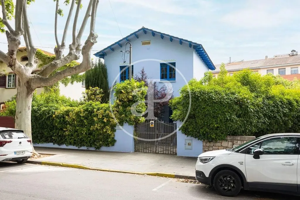 Exterior - Period Villa with Garden in Begues