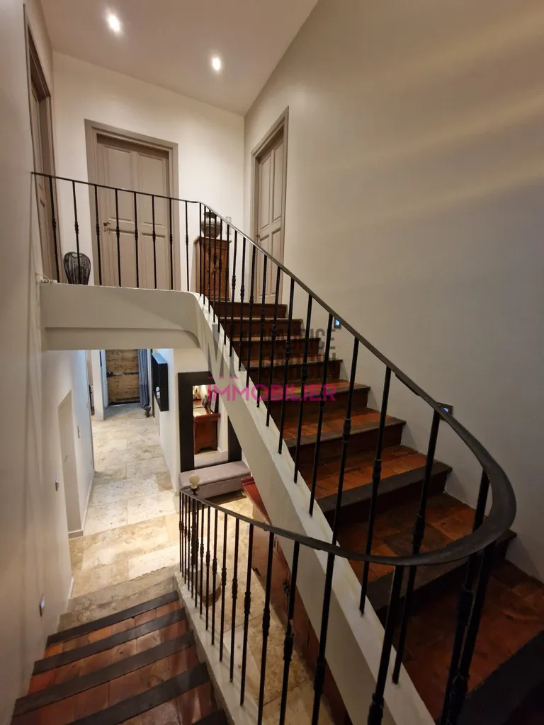 Toad - Luxury House with Pool in Caumont-sur-Durance