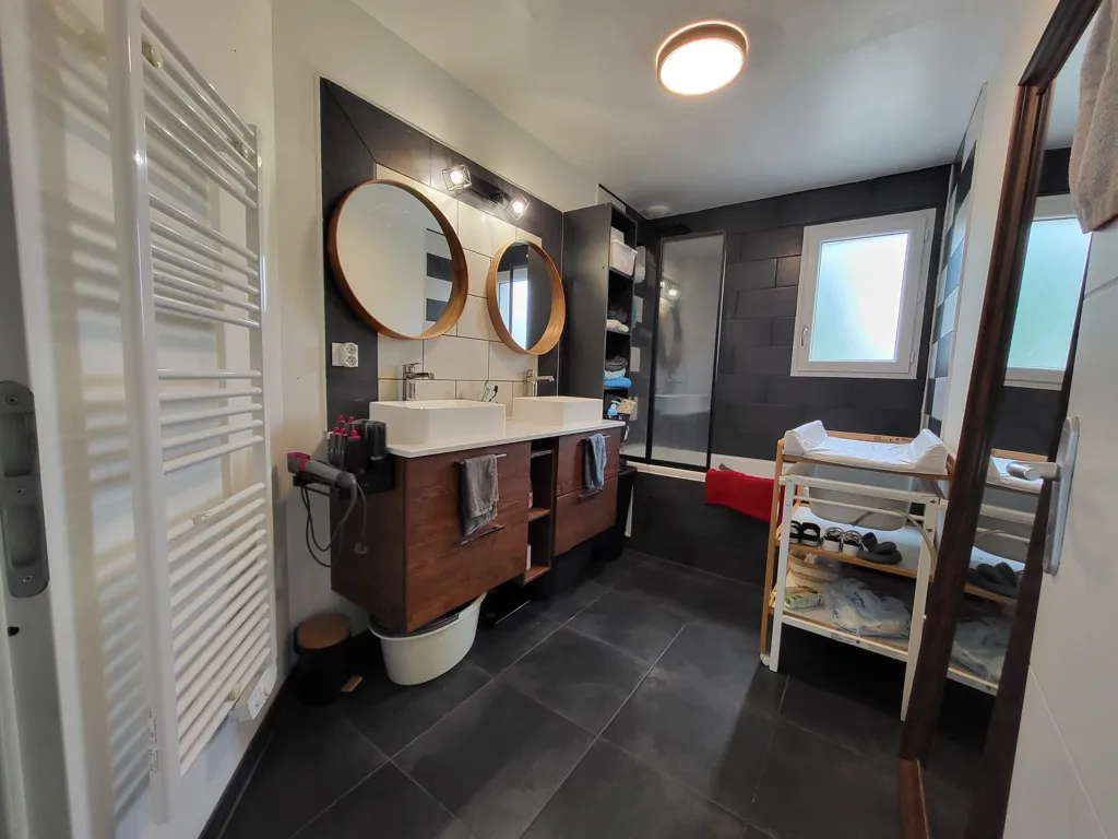 Bagni - Contemporary House with Pool in Puydaniel