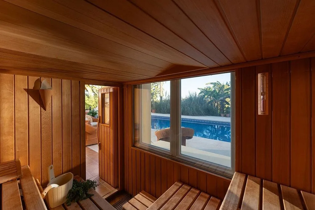 Pièces - Chalet with Pool and Terrace in Sotogrande