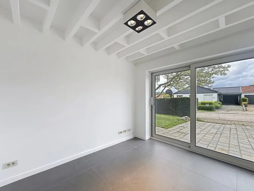Living Room - Architectural Villa with Garden in Tervuren