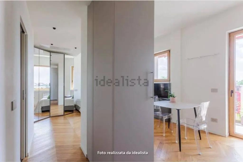 Esik - Luxury Apartment with Panoramic View in Milan