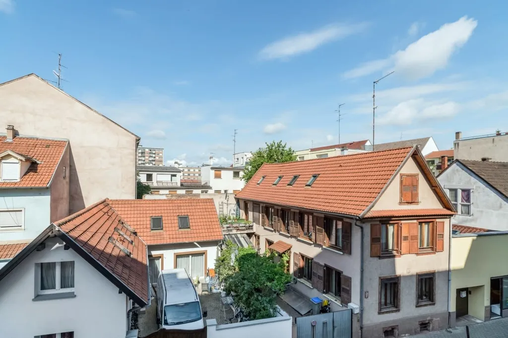 Rõdu - 2-Bedroom Apartment with Balcony in Strasbourg