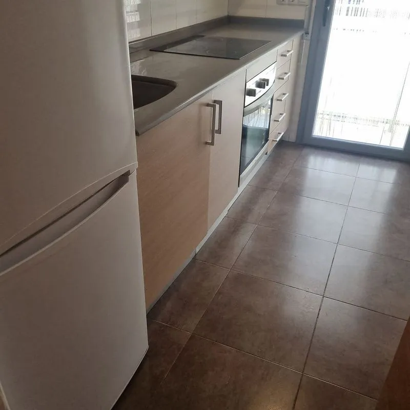 Cuisine - Bright Apartment with Balcony in Alpicat