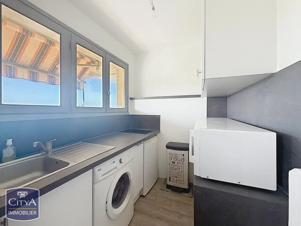 Cuisine - Studio avec Balcon Vue Loire à Orléans