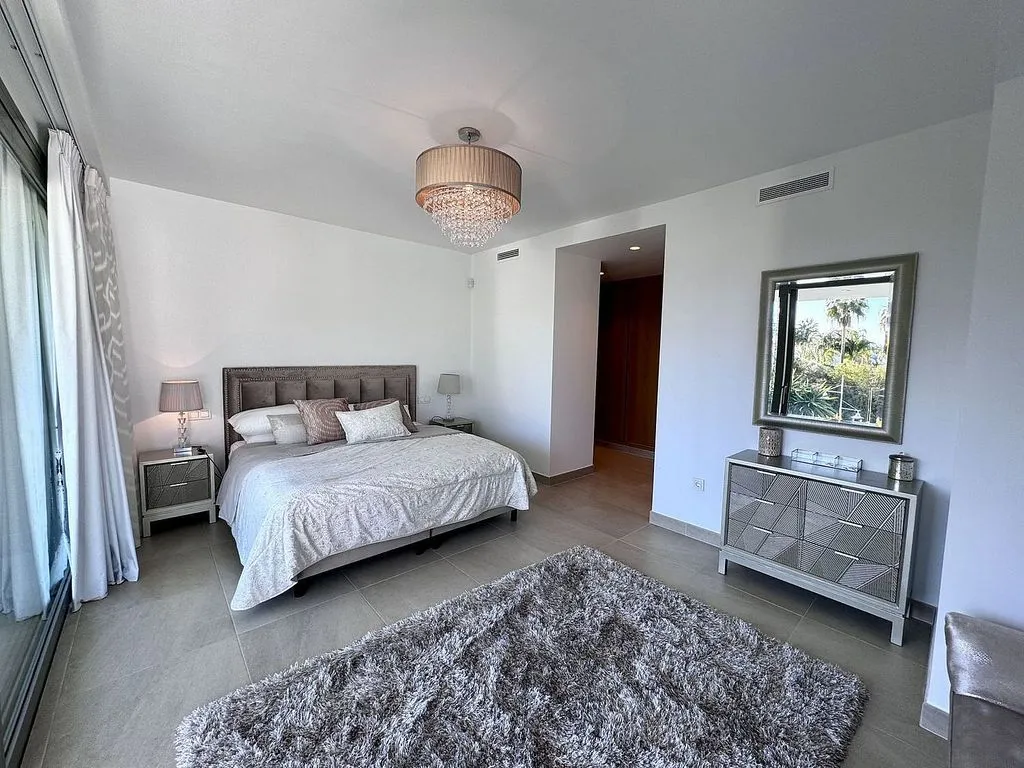 Chambres - Luxury Villa with Pool in Estepona