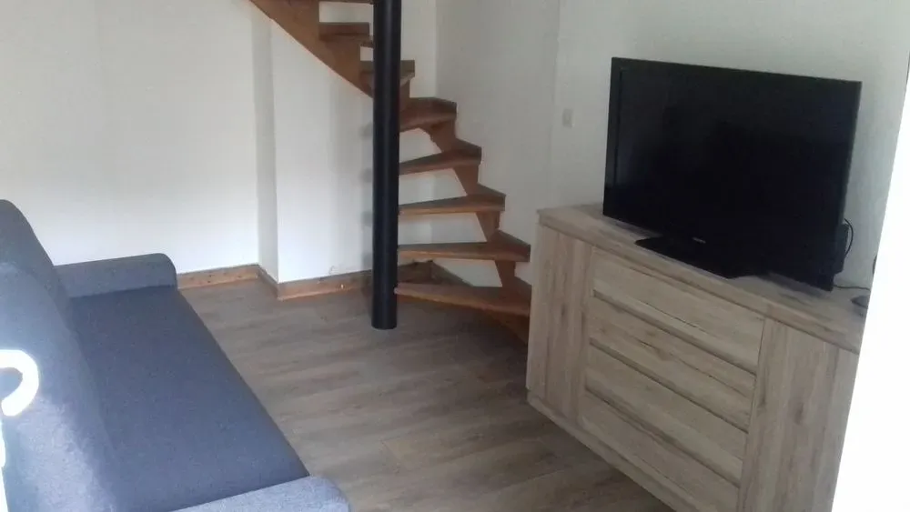 Elutuba - Meubled Studio with Parking in Moselle