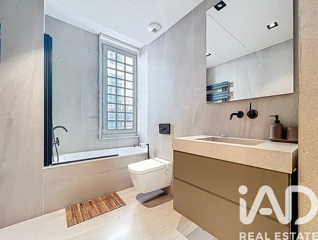 Vannitoad - Renovated Flat with Lift in Barcelona Centre