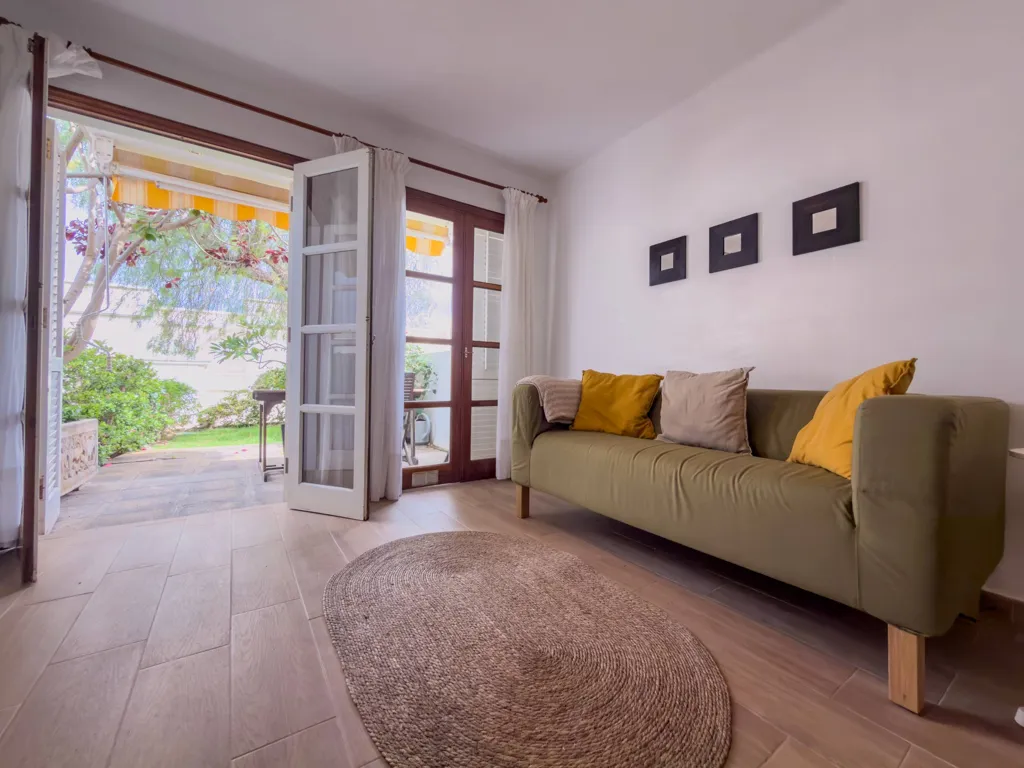Elutuba - Corner Semi-detached with Sea View in Bajamar