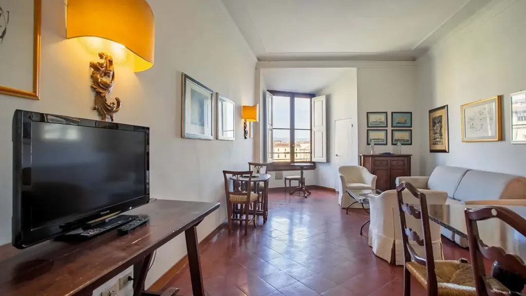Séjour - Elegant Apartment with Lungarno View in Florence