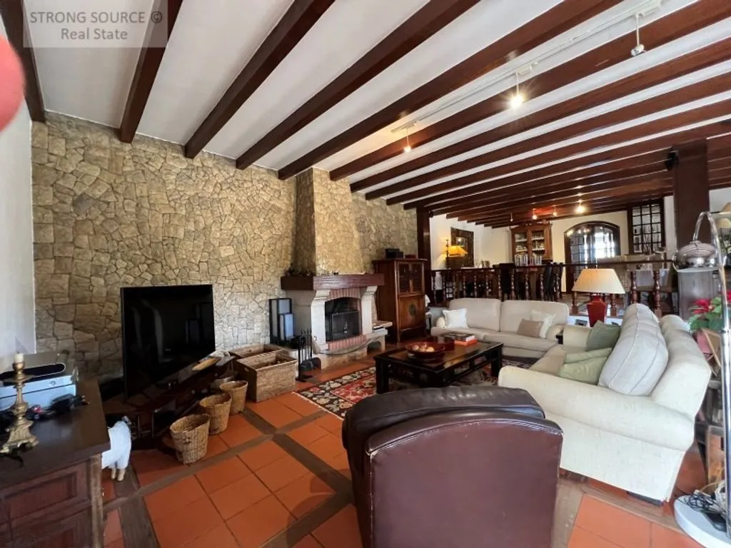 Séjour - Luxury Detached Villa with Pool in Casal das Figueiras