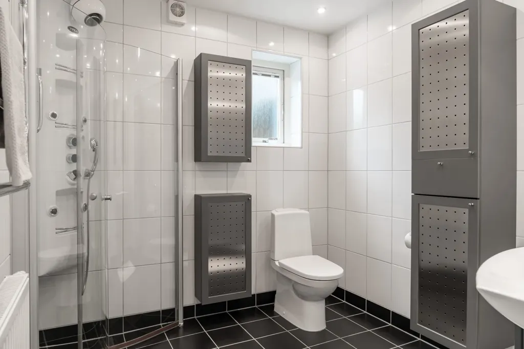Salles de bain - Architectural Villa with Sea View in Helsingborg