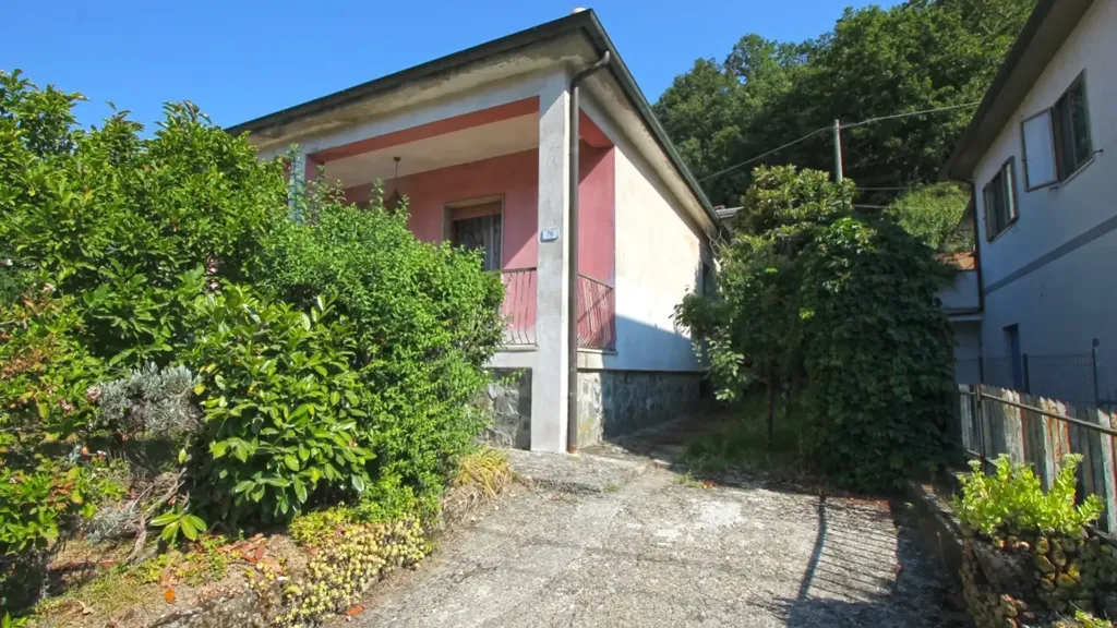 Extérieur - Independent House with Roof Terrace in Fivizzano
