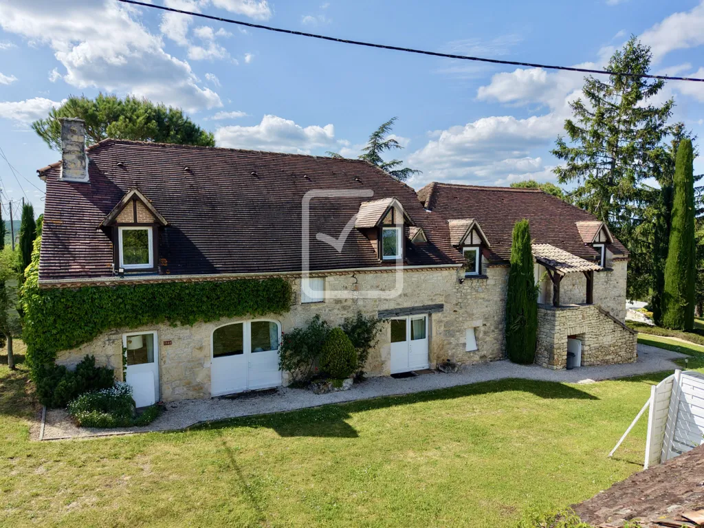 Õhuvaade - Luxury House with Pool in Calès