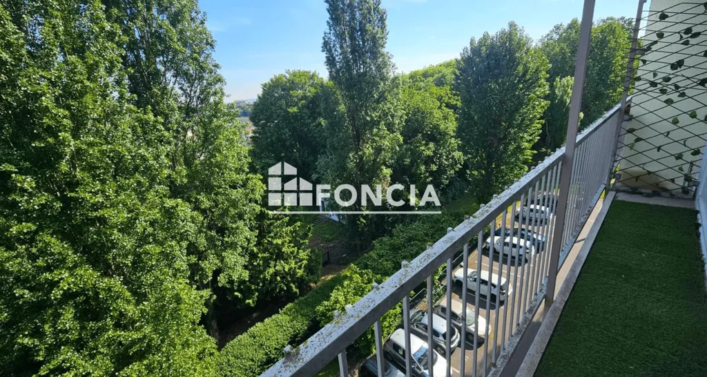 Balcon - Appartement 3 Pièces avec Vue Seine à Le Pecq
