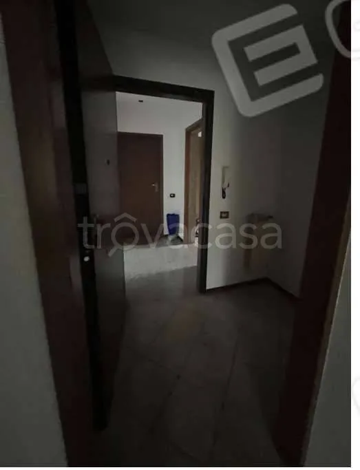 hallway_entrance