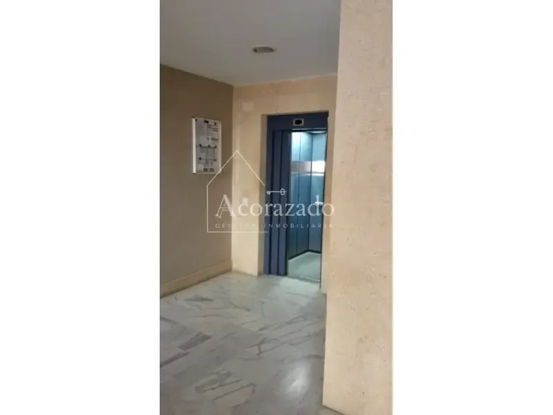 Entrée - Furnished Flat with Terrace near University
