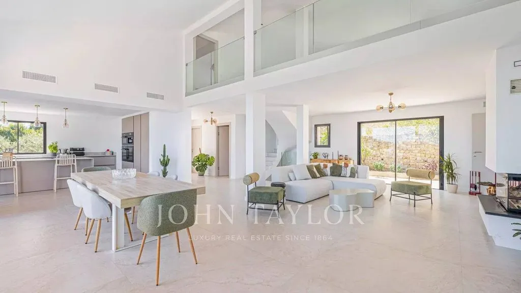 living_room