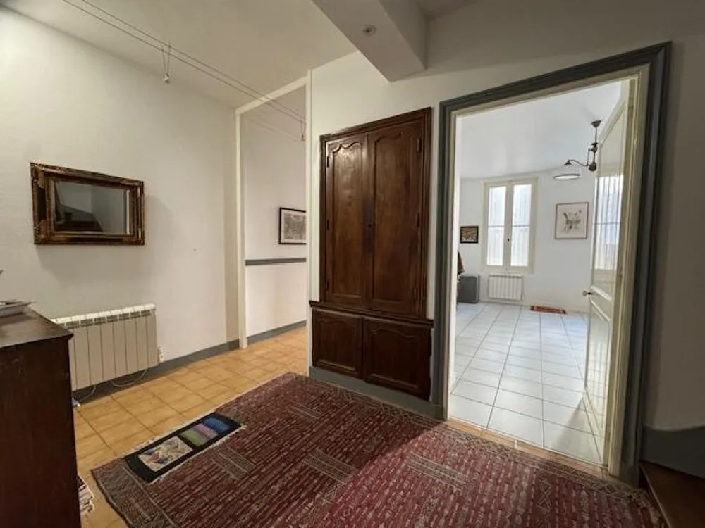 Entrée - Maison Ancienne avec Cour à Rochefort Centre
