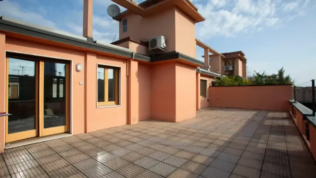 Terrasse - Penthouse with Large Terrace in Milan