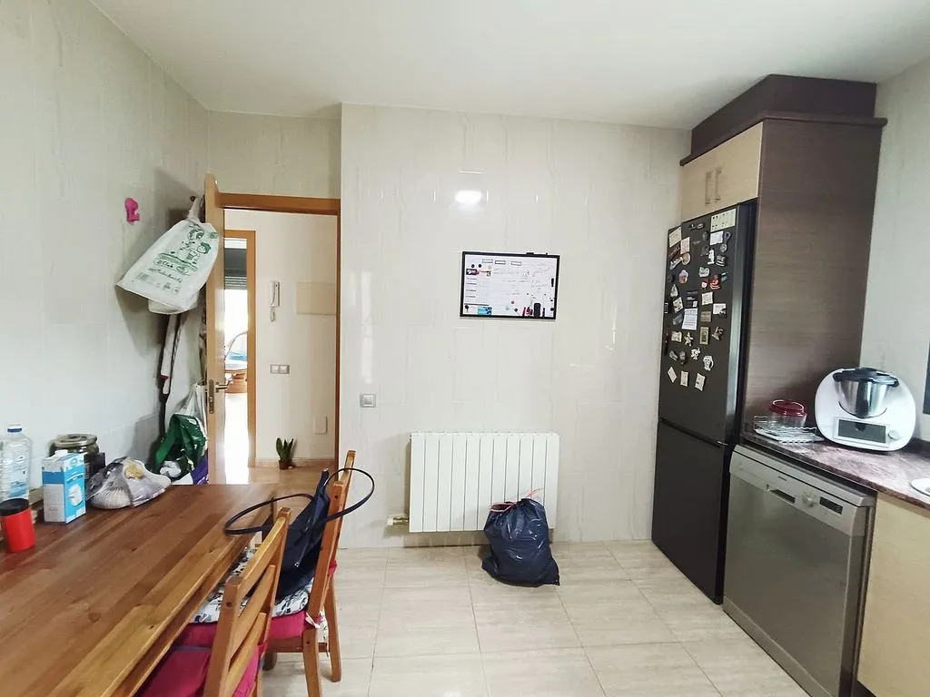 Cuisine - Chalet with Terrace and Garage in Piera