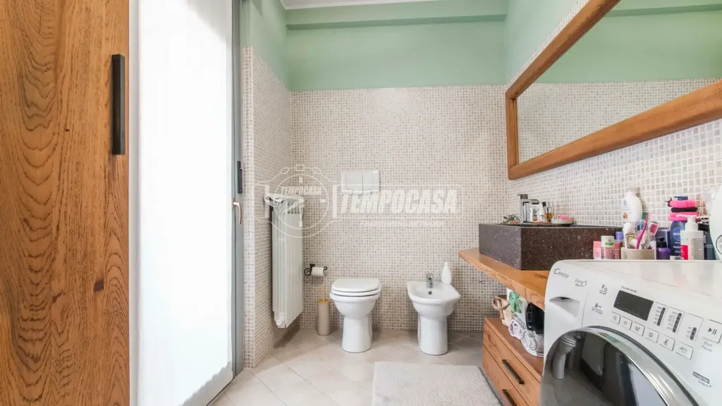 Salles de bain - Appartement 3 pièces à IT