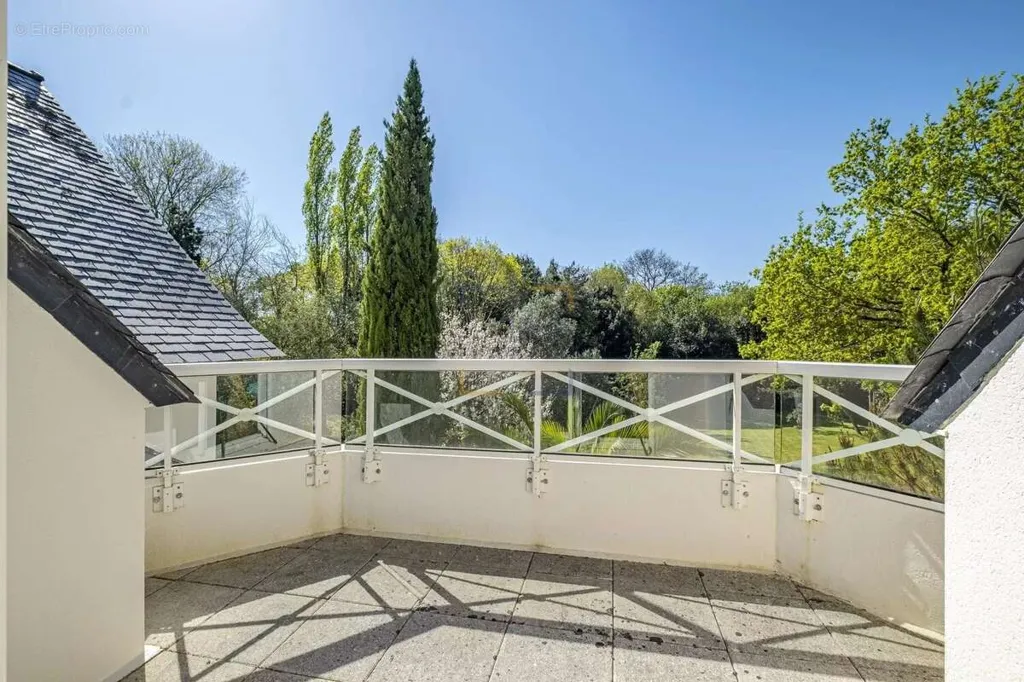 Rõdu - Villa with Private Domain near Guérande Centre