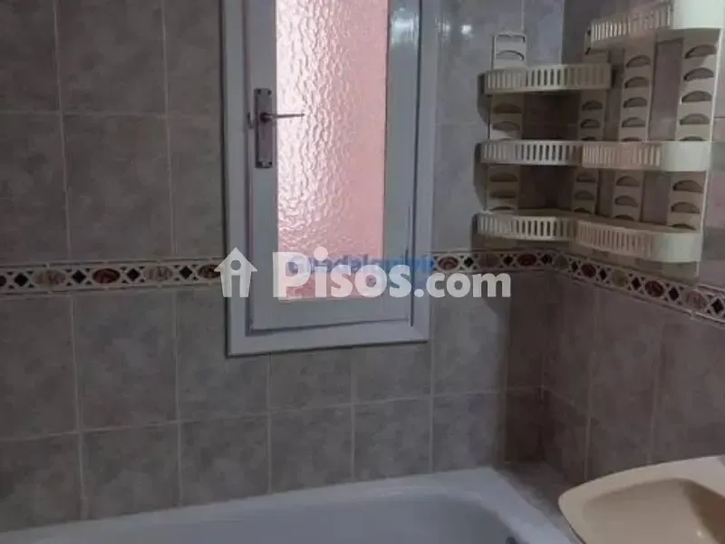 Vannitoad - Spacious Flat with Terrace in Montequinto Centre