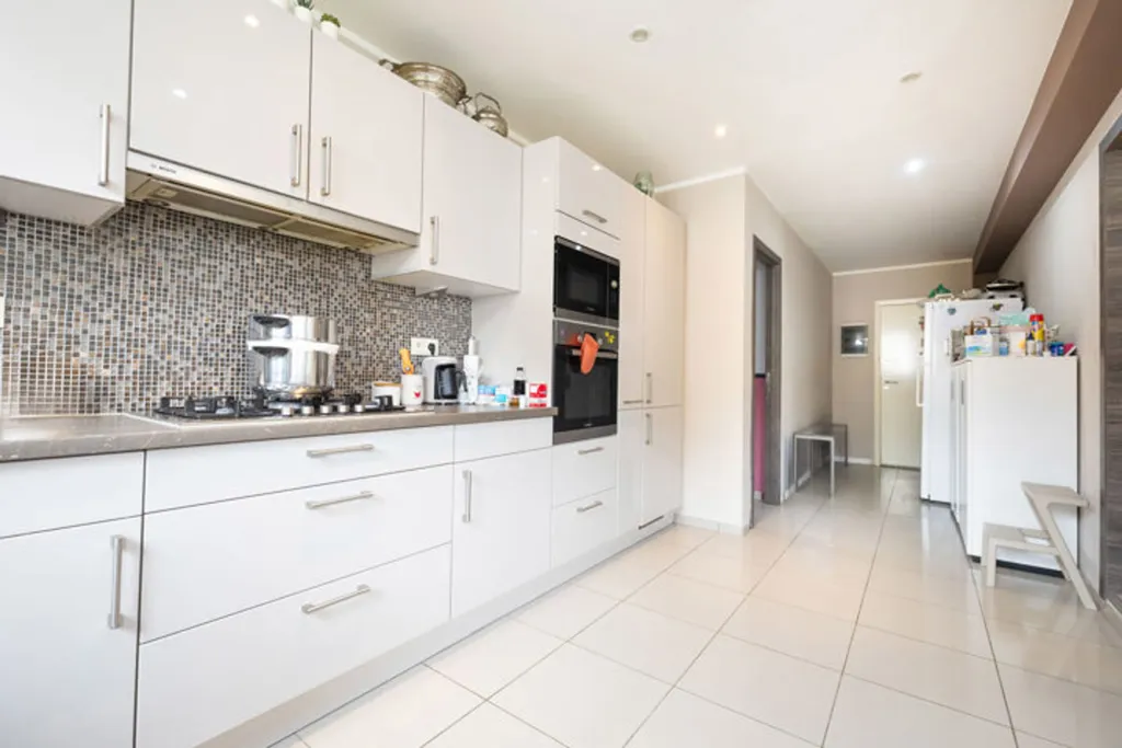 Cuisine - Ensemble Immobilier Mixte en Structure Béton à Schaerbeek