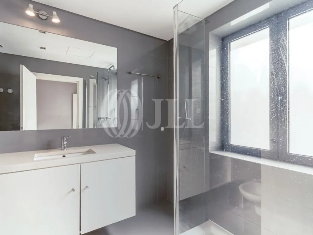Vannitoad - Luxury Apartment in Historic Palacio, Chiado, Lisbon
