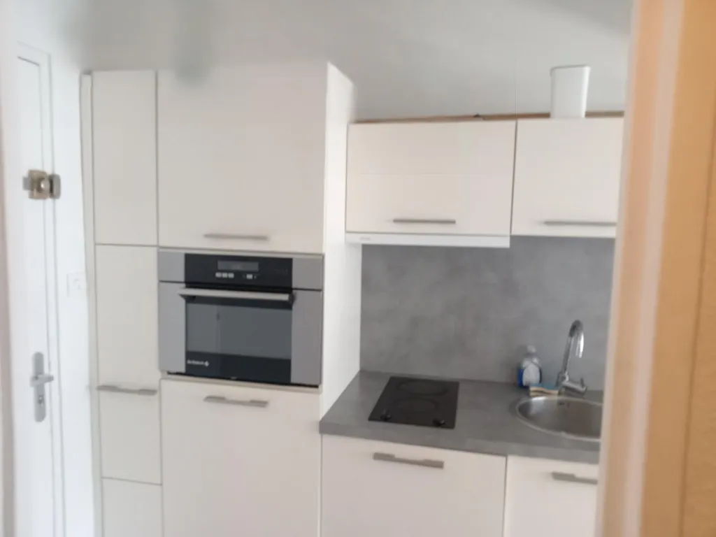 Cucina - Bright Apartment with Balcony in Mérignac